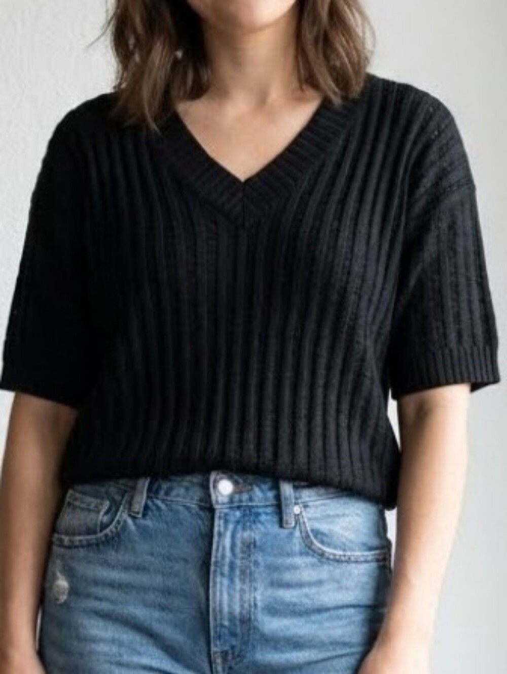 Black Ribbed V-Neck Knit Top - Women